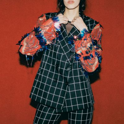 یلدا د لیبل